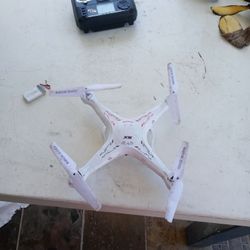 Selling Drone X5 Comes With Controll
