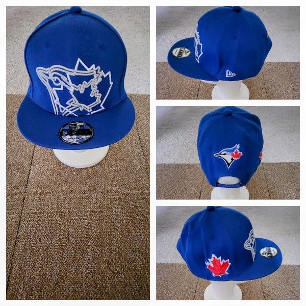 TORONTO BLUE JAYS MLB BASEBALL ⚾️ SNAPBACK HAT.