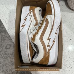 Youth Size 4y Tan Vans Shoes