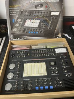 Radio Shack Electronic Learning Lab