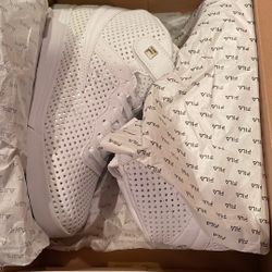 Fila Sneakers Women’s Size 11 White. New