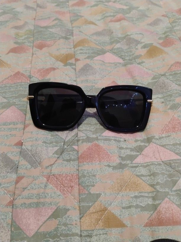 TIFFANY SUNGLASSES