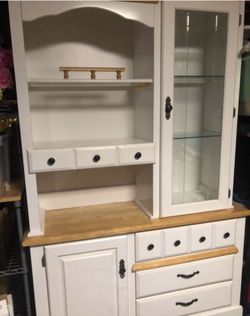 White Hutch
