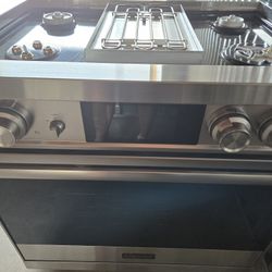 Dacor Contemporary 36" Stainless Steel Professional Dual-Fuel Freestanding Range New