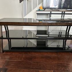 TV Console with Mount 