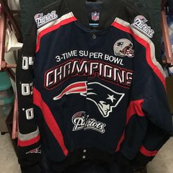Patriots Coat, Jerseys, Salt And Pepper Shakers And More