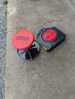 Pro Lift Stool And Oil Holding Container