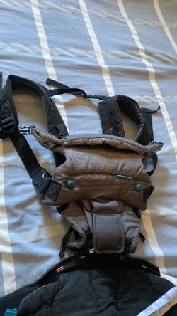 Baby carrier
