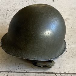 Nice vintage antique original WW2 WWII US Army military helmet front seam 