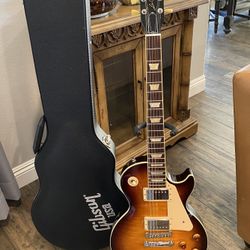 Perfect ‘GIBSON LES PAUL’ Traditional - As New!