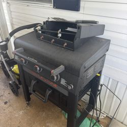 BLACK STONE WITH AIR FRYER 