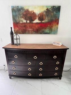 UPDATED “DARMAJI” DOUBLE DRESSER