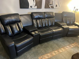 New 4 Reclining Sectional. Ink Blue. 138” X 38” X 40”H. Free Delivery!