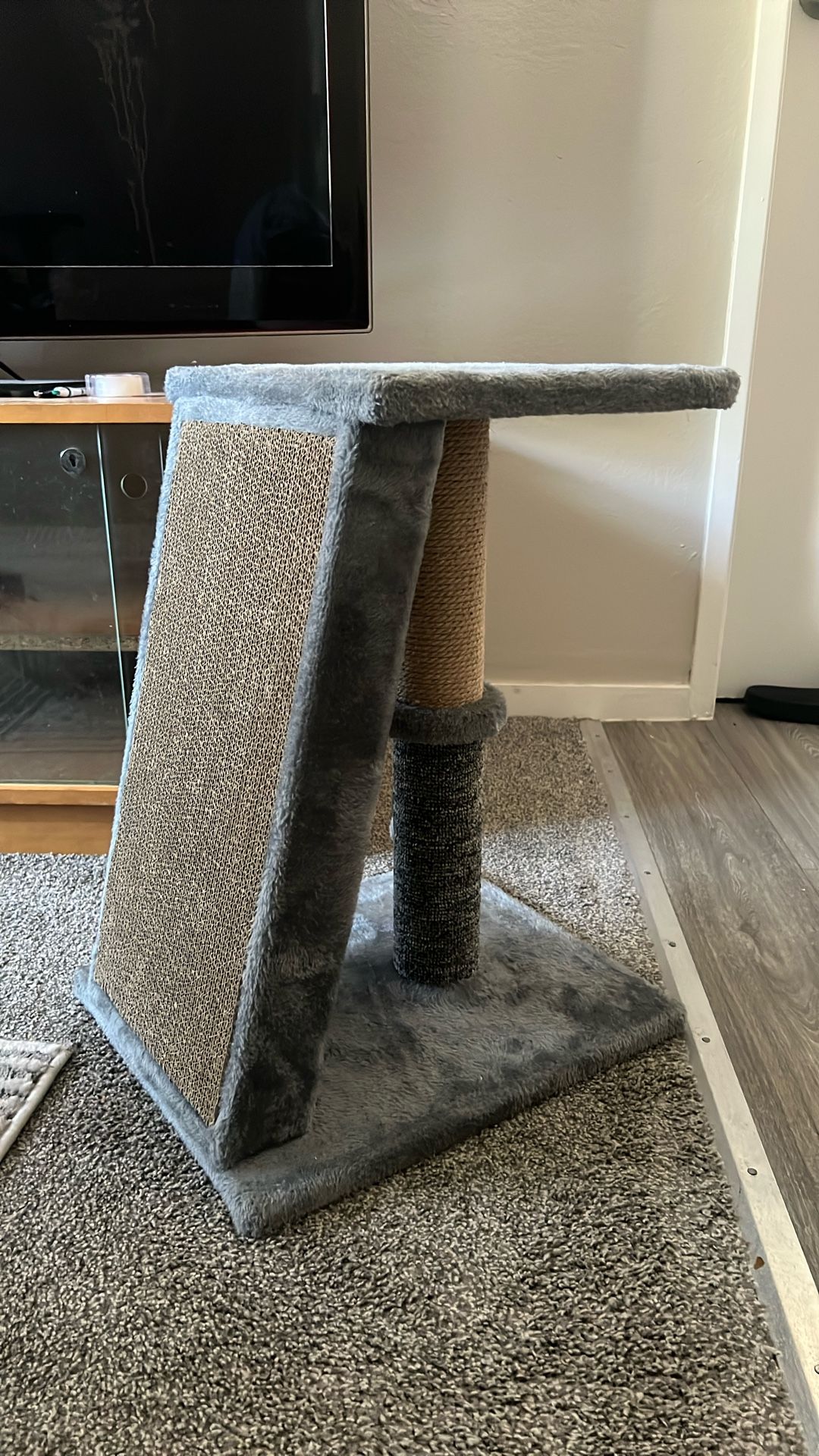 Cat Scratch Post