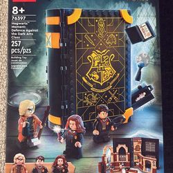 New Lego 76397 Harry Potter Hogwarts Moment: Defense Against the Dark Arts Class