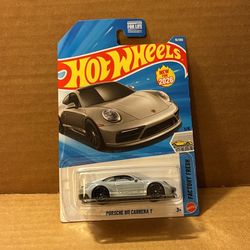 Hot Wheels Porsche 911 Carrera T (Milwaukie,OR)