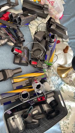 Dyson vacuum parts