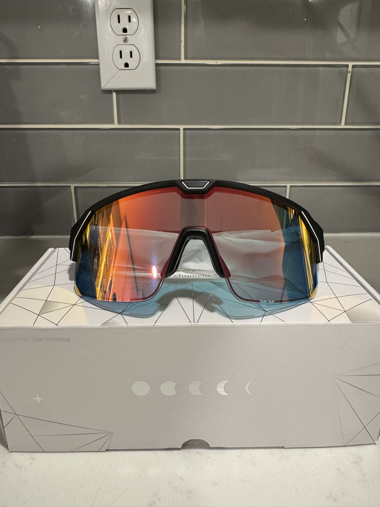 CHAMELO MUSIC SHIELD TINT-able