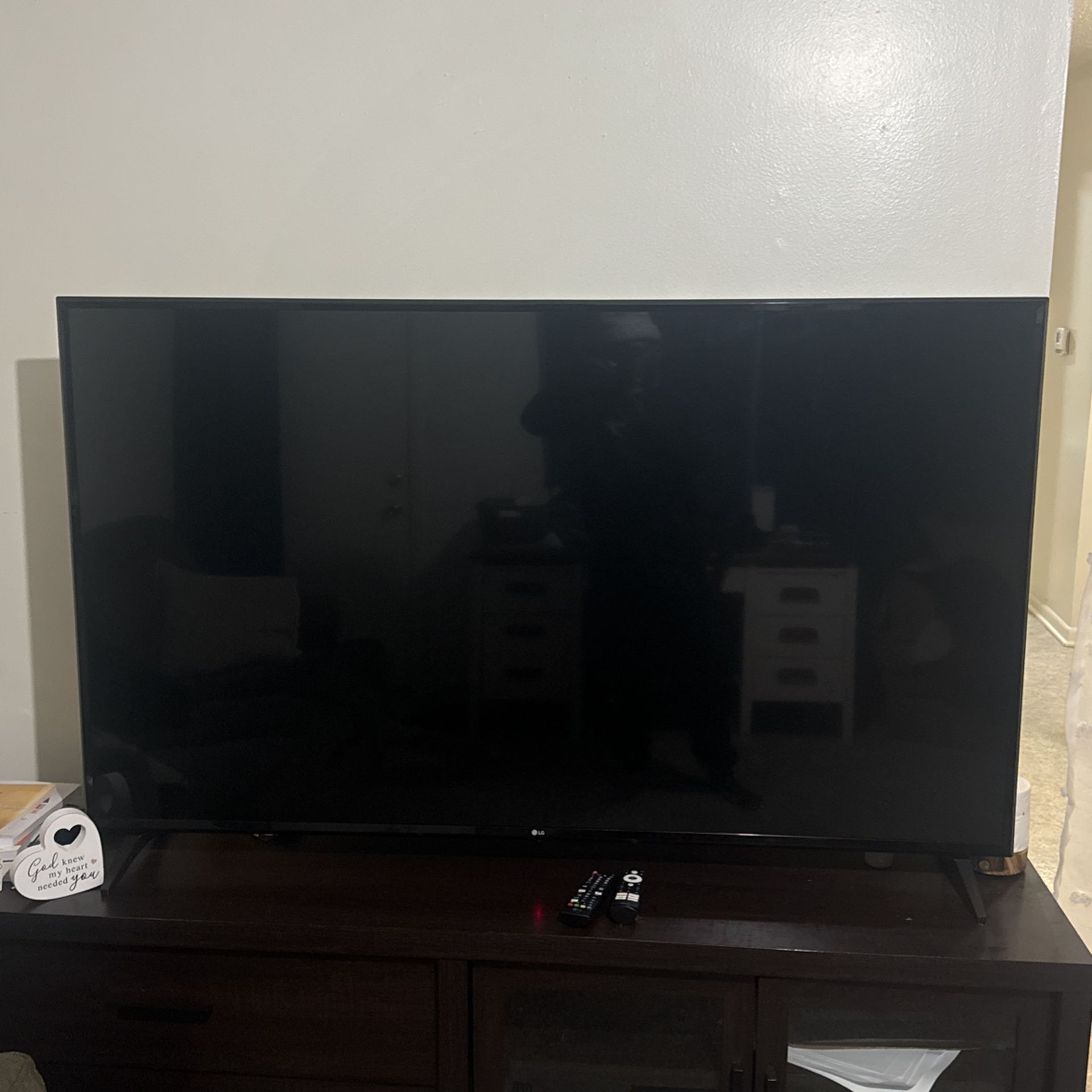 LG TV