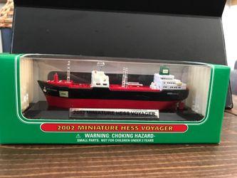 2002 miniature hess sales voyager