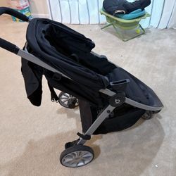 Britax Stroller + Winter Cover/wrap For Baby