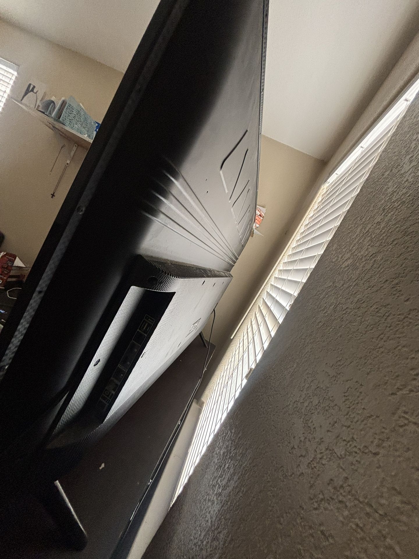 50 “ TCL Roku Tv