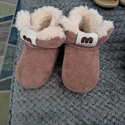 Boots TODDLER SZ 4 1/2