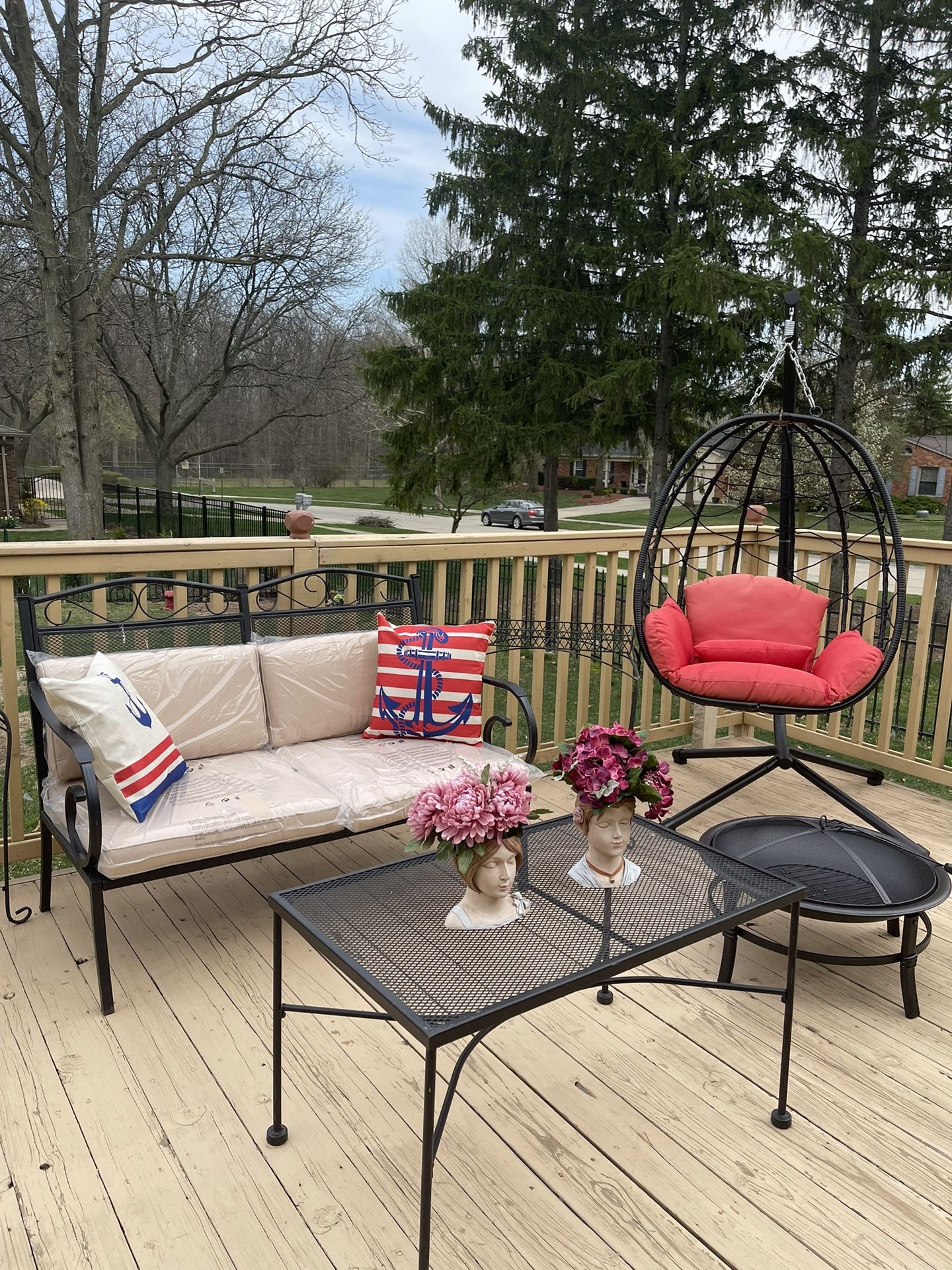 Very Nice Patio Set Bench Coffee, Table 2 Side Table Swing and fire pit