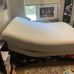 Memory Foam Queen Mattress & Adjustable Base