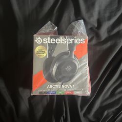 SteelSeries Arctis Nova 1 Multi-System Gaming Headset