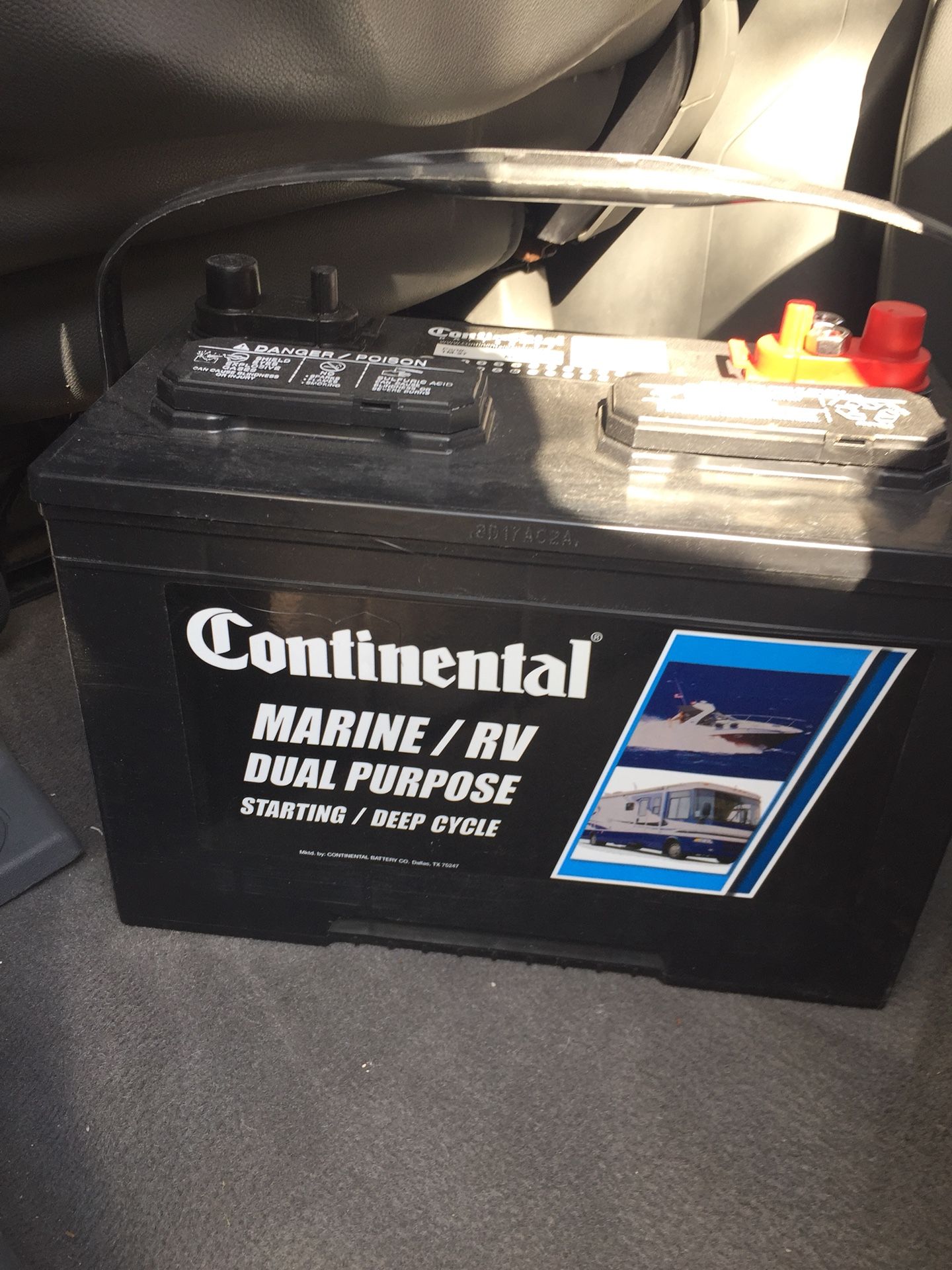 New! Continental Marine / RV Dual purpose battery. Deep Cycle/starting NEW NEVER USED