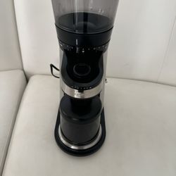 OXO Brew Conical Burr Coffee Grinder with Scale