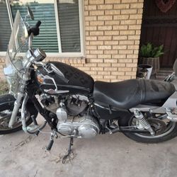 2011 Harley Davidson 1200 sportster