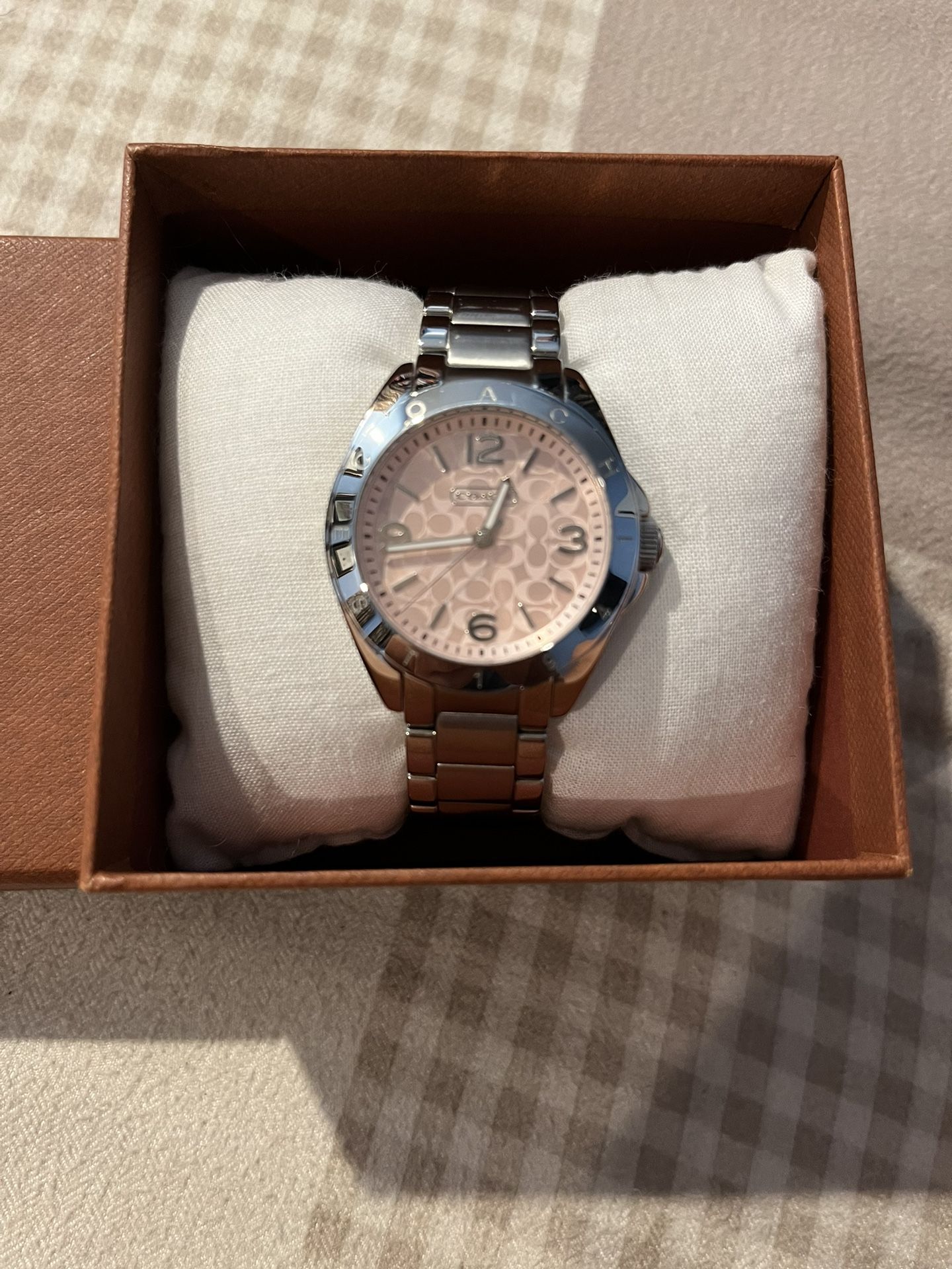 Women’s Coach Watch Silver Band With Pink Dial