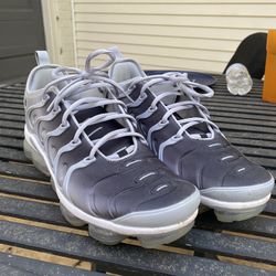 Nike Air VaporMax Plus Wolf Grey Black