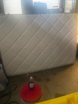 Queen size mattress