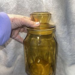 Vintage Weston NJ Amber Yellow glass Canister cookie Jar with lid. Sunflower design on jar.