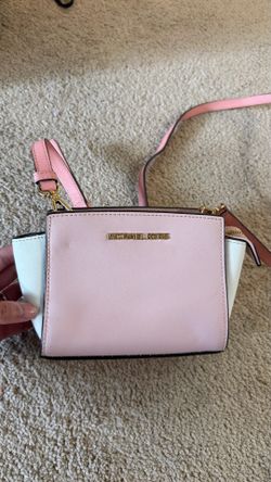 Michael Kors pink purse