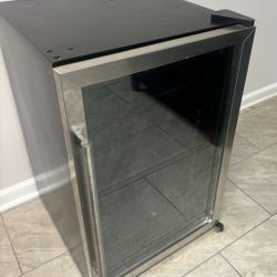 Mini Fridge 
