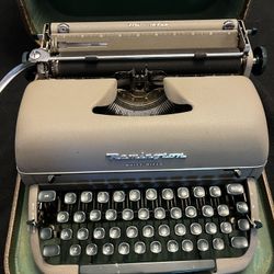 Typewriter 