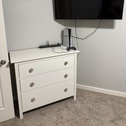 Dresser: 3- drawer IKEA HEMNES