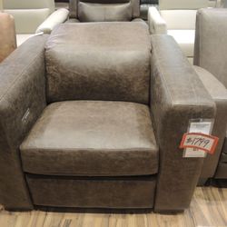 Leather Power Recliner — Bernhardt (Distressed Gray-Brown) 01718722RO333220