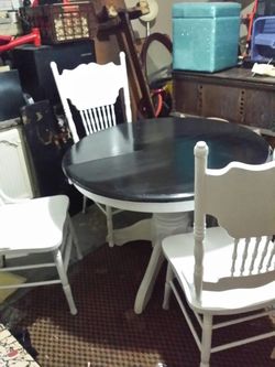 Breakfast Table and 4 Chairs