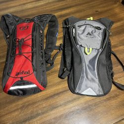 🔥PRICE REDUCED🔥NEW 🔥TWO HYDRATION BACK PACKS