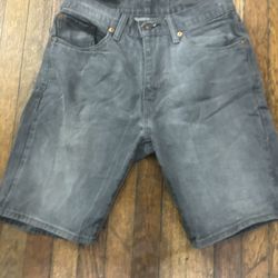 Item 0444 Levi's 505 shorts Gray Waist 30
