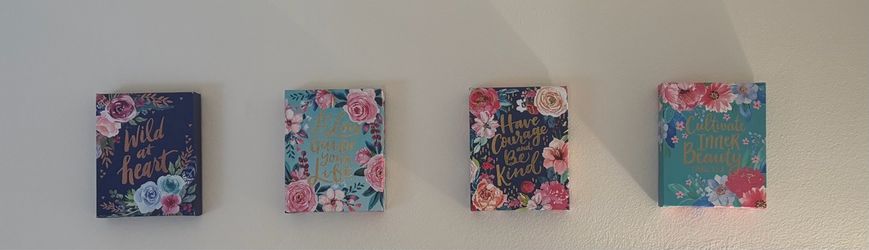 Set of 4 Floral Inspirational Quote Canvas Wall Art