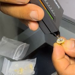 2 Carat Earrings 925 Sterling Silver VVS Pass Diamond Tester