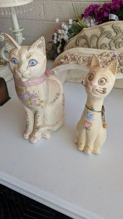 Wooden Hand Painted Cat Decor Pieces