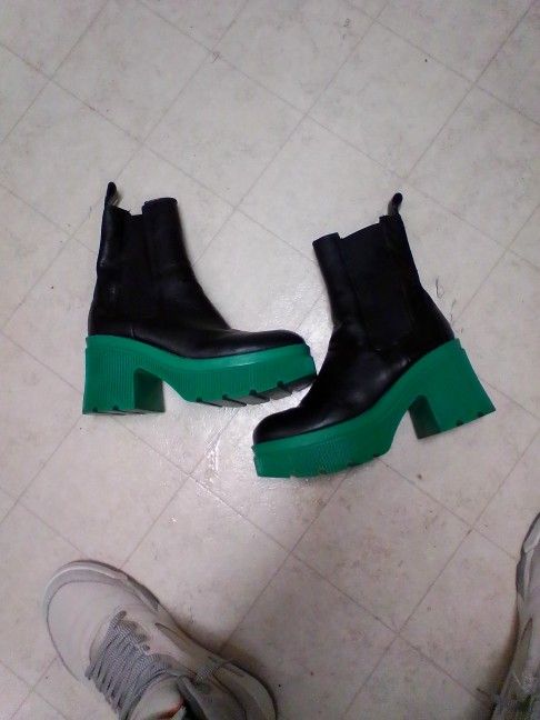 Green An Black Leather Boots