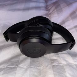 Beats Solo³ Bluetooth Wireless On-Ear Headphones